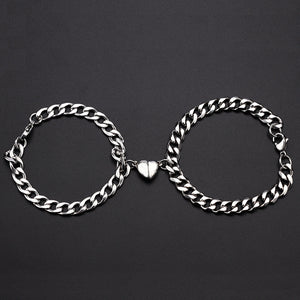 2Pcs/Set Heart Shaped Angel Wing Lock Key Magnetic Bracelet For BFFs Couples