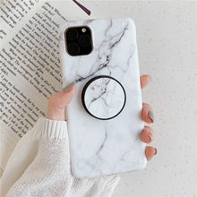 Laden Sie das Bild in den Galerie-Viewer, Halter Ständer Marmor Hülle für iPhone Huawei Skin IMD Silikon Handyhülle

